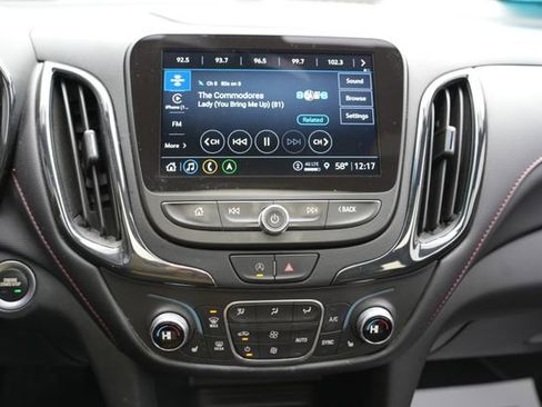 Used 2022 Chevrolet Equinox RS w/ RS Leather Package image 26