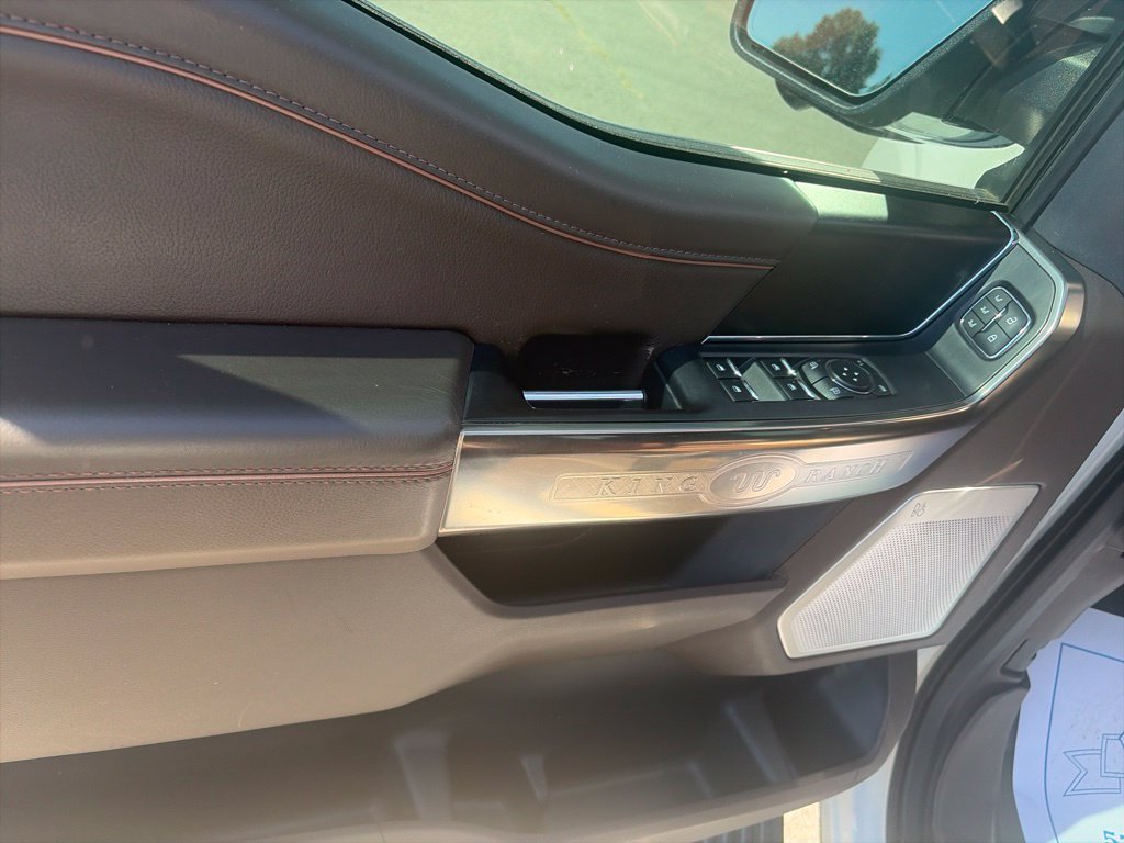 Used 2022 Ford F150 King Ranch w/ Equipment Group 601A High AWD/4WD image 17