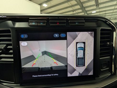 Used 2024 Ford F250 Lariat image 30