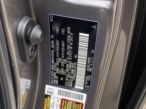 Certified 2023 Toyota Sienna XLE FWD image 38