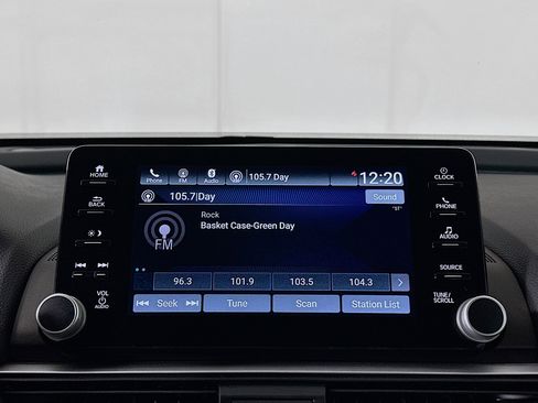 Used 2022 Honda Accord Sport image 19