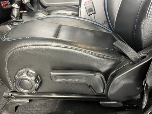 Certified 2022 Jeep Wrangler Unlimited Rubicon 4xe image 25