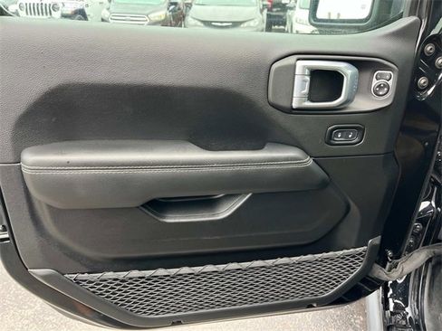 Used 2021 Jeep Wrangler Unlimited Rubicon image 27