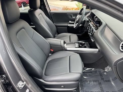 Used 2026 Mercedes-Benz GLA 250 image 6