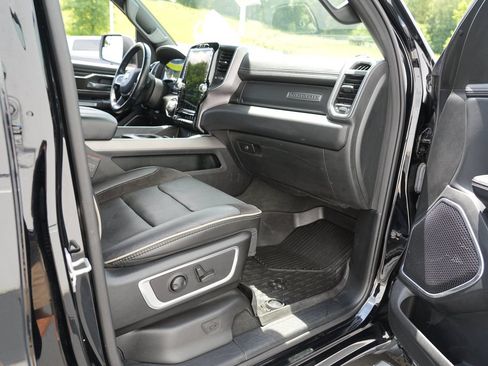Used 2023 RAM 1500 Laramie AWD/4WD image 28