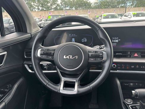 Used 2024 Kia Sportage EX AWD/4WD image 14