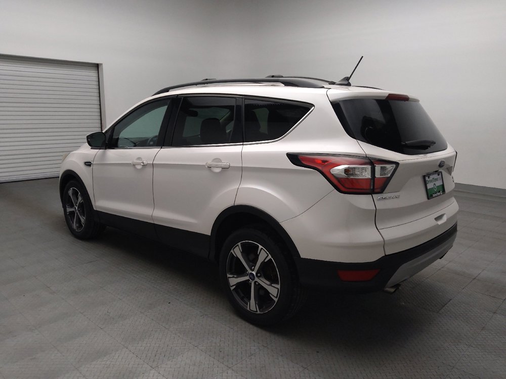 Used 2018 Ford Escape SEL w/ Ford Safe & Smart Package FWD image 5