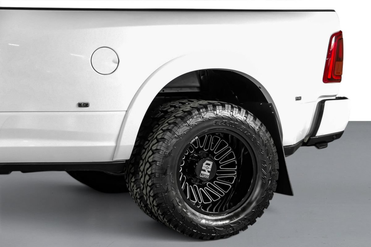 Used 2025 RAM 3500 Limited AWD/4WD image 14