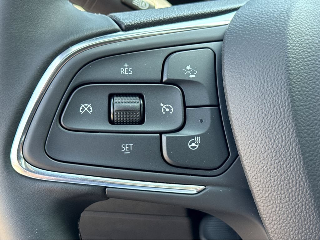 New 2026 Buick Envista Sport Touring FWD image 16