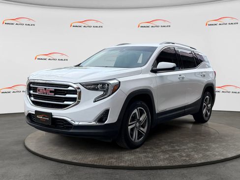 Used 2020 GMC Terrain SLT image 1