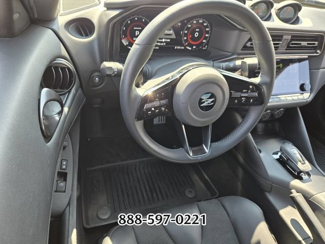 Used 2023 Nissan Z w/ Floor Mat Package (L93) RWD image 11
