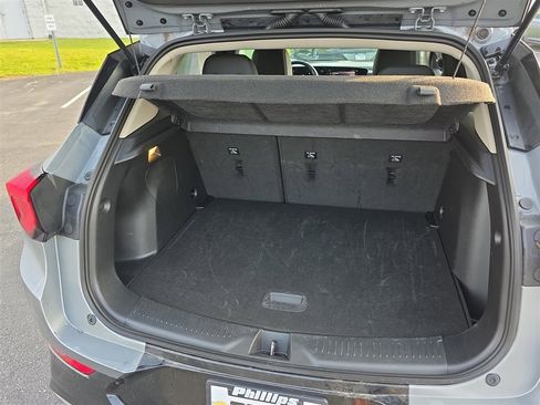 Used 2024 Buick Encore GX Sport Touring image 18