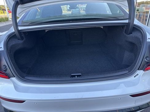 Certified 2024 Volvo S60 B5 Core image 11