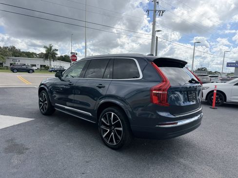 Certified 2025 Volvo XC90 B5 Plus w/ Protection Package Premier AWD/4WD image 5