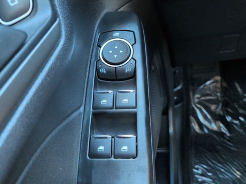 Used 2025 Ford Escape Active AWD/4WD image 21