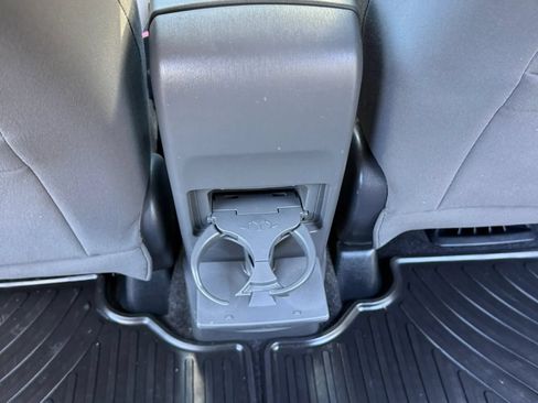 Used 2012 Toyota Prius V Three FWD image 26