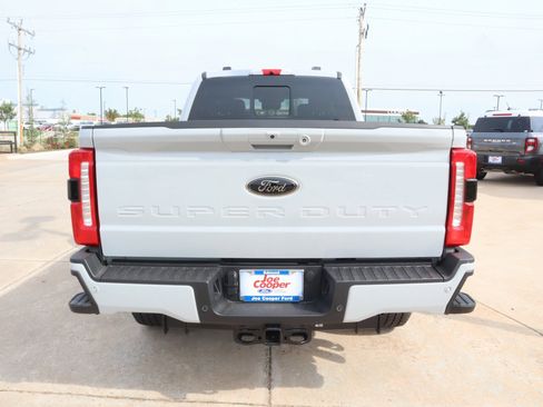 New 2026 Ford F250 Lariat w/ Black Appearance Package image 24