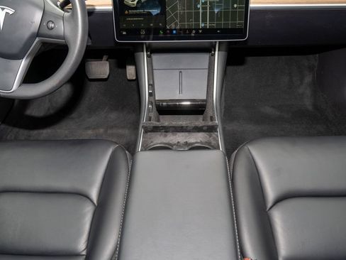 Used 2020 Tesla Model 3 Long Range AWD/4WD image 24