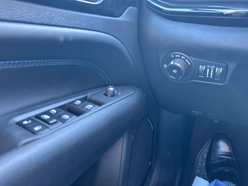 New 2026 Jeep Compass Latitude image 27