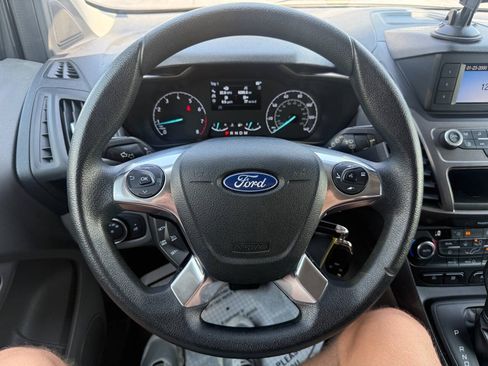 Used 2020 Ford Transit Connect XL FWD image 13