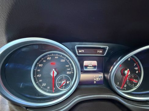 Used 2017 Mercedes-Benz GLE 350 4MATIC w/ Premium 2 Package image 33