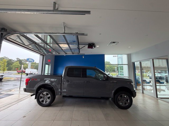Used 2020 Ford F150 Lariat w/ Equipment Group 502A Luxury AWD/4WD image 4