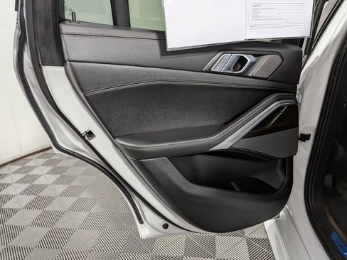 Certified 2024 BMW X6 xDrive40i w/ Premium Package image 44