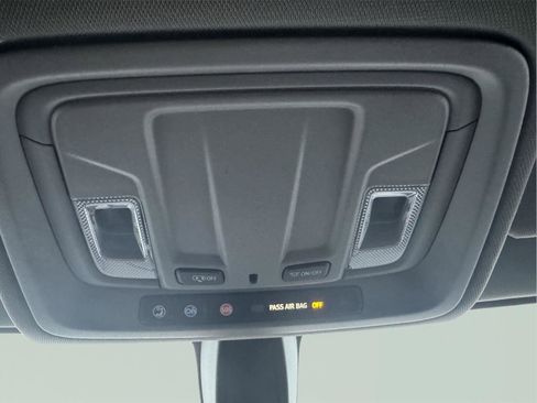 Used 2021 Chevrolet Silverado 1500 LT image 30