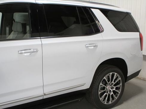 New 2026 GMC Yukon Denali w/ Advanced Technology Package AWD/4WD image 10