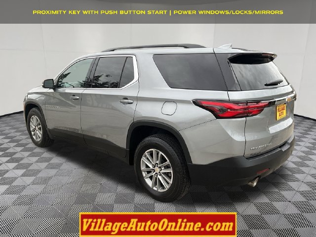 Used 2023 Chevrolet Traverse LT w/ LPO, Cargo Package AWD/4WD image 3