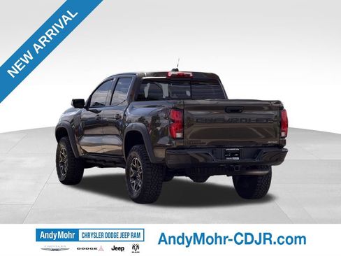 Used 2024 Chevrolet Colorado ZR2 w/ ZR2 Convenience Package III AWD/4WD image 5