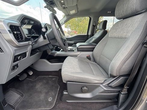 Used 2022 Ford F150 XLT w/ XTR Package image 9