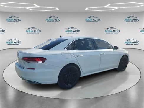 Used 2021 Volkswagen Passat 2.0T SE image 5