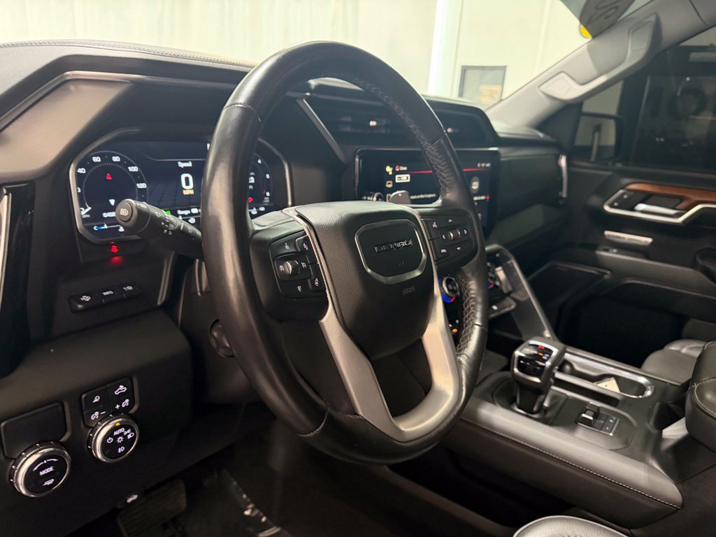 Used 2022 GMC Sierra 1500 Denali w/ Denali Reserve Package RWD image 20