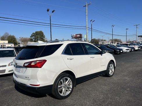 Used 2018 Chevrolet Equinox Premier image 7
