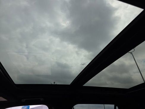 Used 2021 Ford Expedition King Ranch image 29