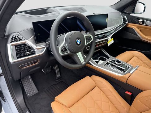 New 2026 BMW X7 xDrive40i w/ Executive Package image 9