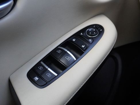 Used 2022 INFINITI QX50 Luxe image 44