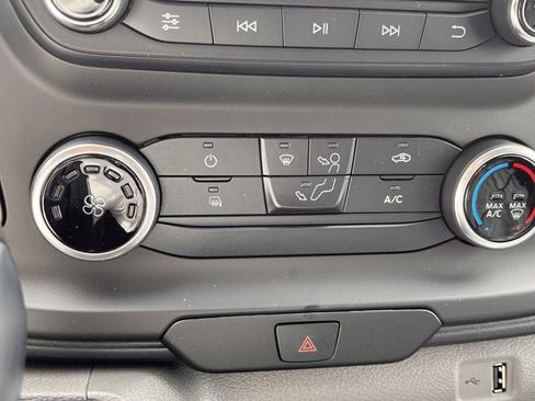 New 2025 Ford Transit 250 148 Medium Roof w/ Load Area Protection Package image 12