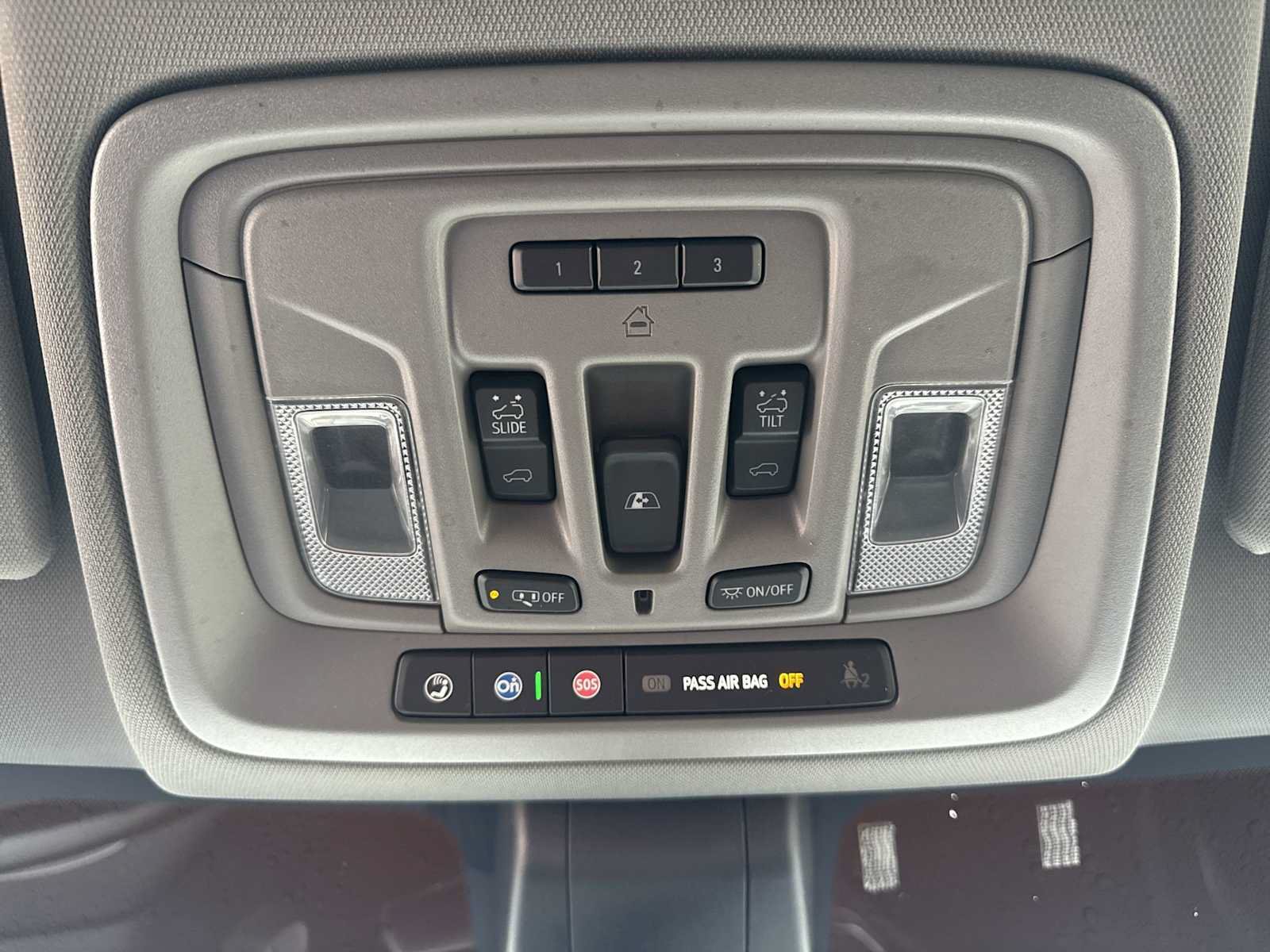 Certified 2020 GMC Sierra 1500 Denali w/ Denali Premium Package AWD/4WD image 40