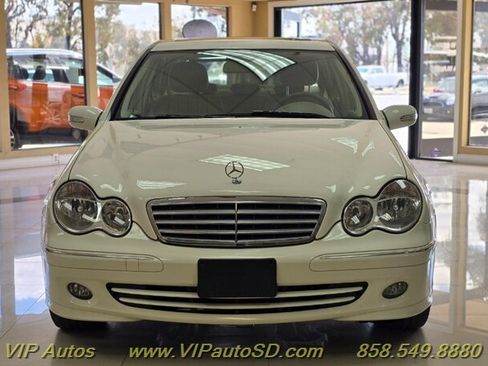 Used 2007 Mercedes-Benz C 350 Sedan image 7