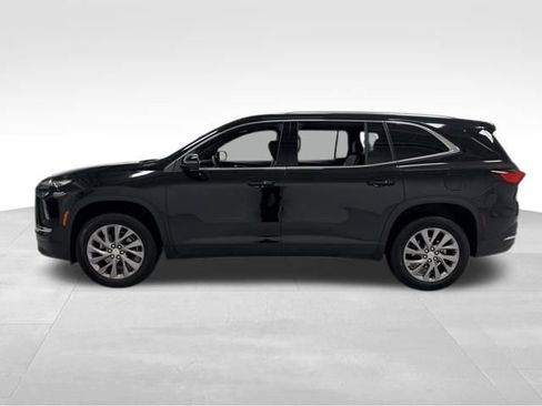 Certified 2025 Buick Enclave Preferred image 2