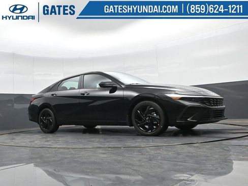 New 2026 Hyundai Elantra Sport image 33