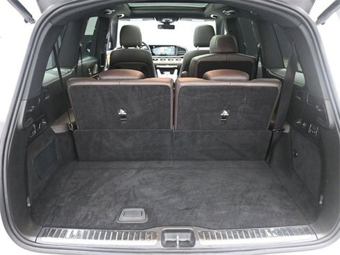 Used 2021 Mercedes-Benz GLS 450 4MATIC image 24