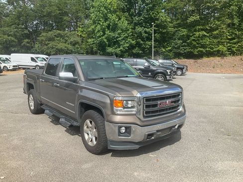 Used 2015 GMC Sierra 1500 SLT w/ SLT Preferred Package AWD/4WD image 3