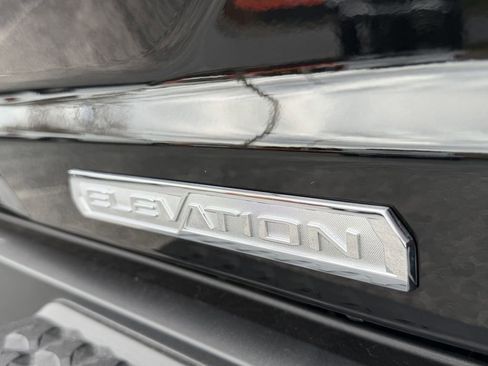 New 2026 GMC Canyon Elevation w/ Convenience Package image 10