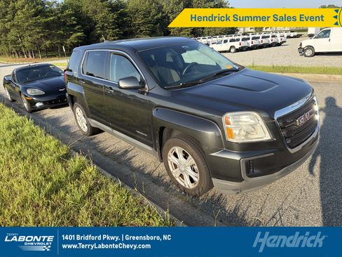 Used 2017 GMC Terrain SLE AWD/4WD image 1