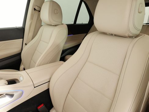 Used 2021 Mercedes-Benz GLE 350 GLE 350 4MATIC image 32