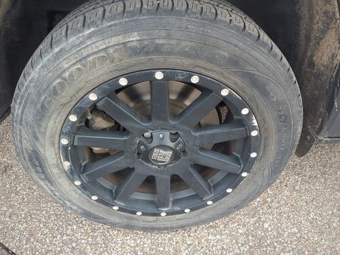 Used 2020 Jeep Cherokee Latitude Plus image 11