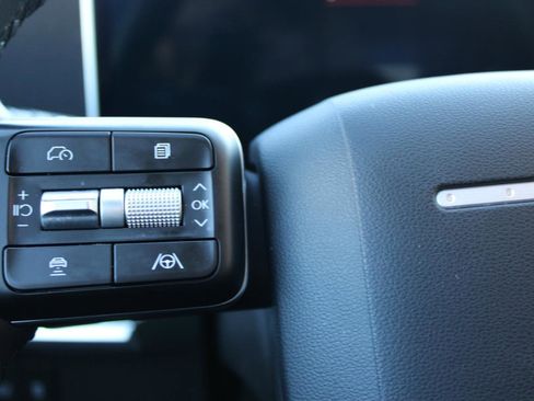 Used 2025 Hyundai Santa Fe SEL image 20